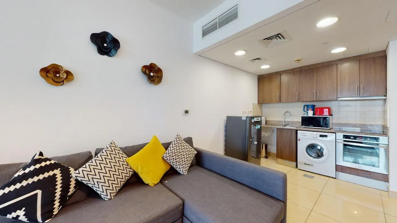 Key View - Laguna Tower Apartment Dubai United Arab Emirates