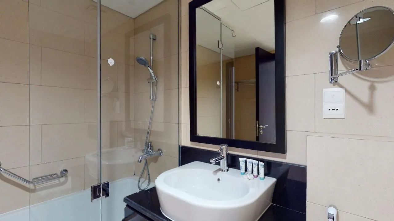 Key View - Laguna Tower Apartment Dubai